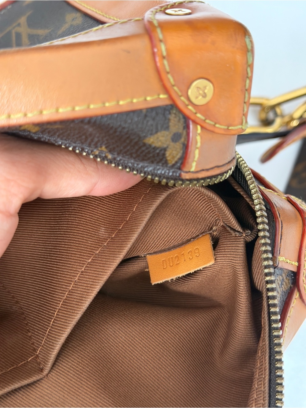 Louis Vuitton Monogram Soft Trunk (RARE) - Picture 10 of 11